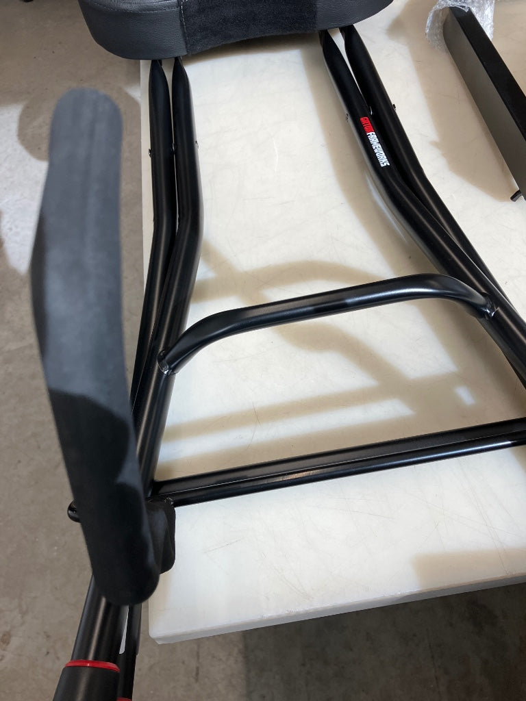 Guitar seat and stand - B stock
