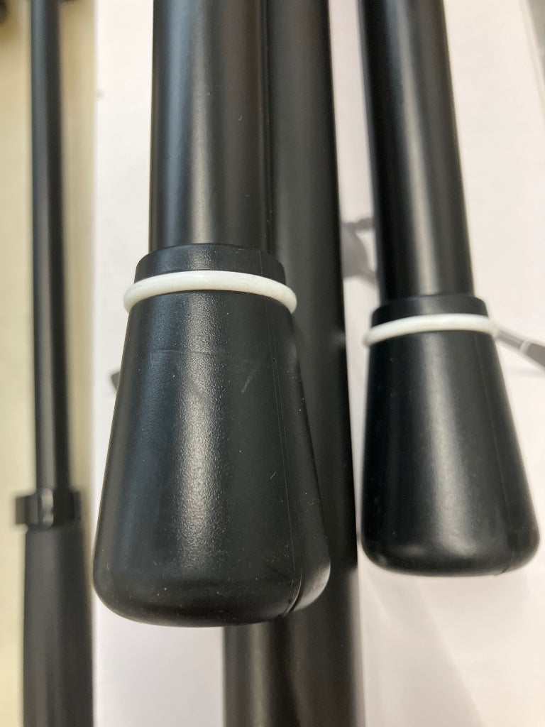 SH-TPSTANDTBMDX - B Stock