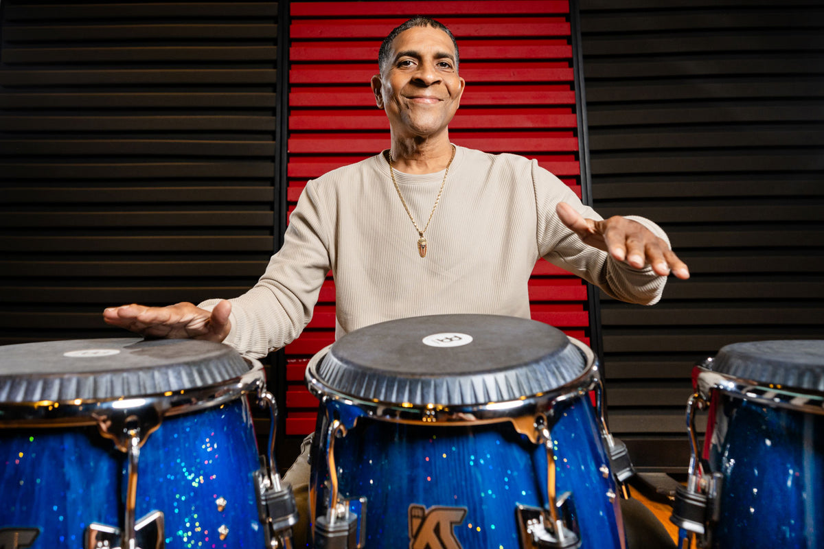 Artist Series William Kachiro Conga 11 3/4" /REMO® Black Calfskin Skyndeep Heads - Blue Wave