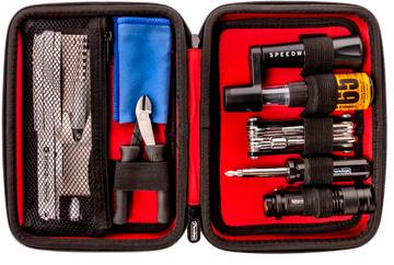 COMPLETE MAINTENANCE KIT FOR GUITAR AND BASS