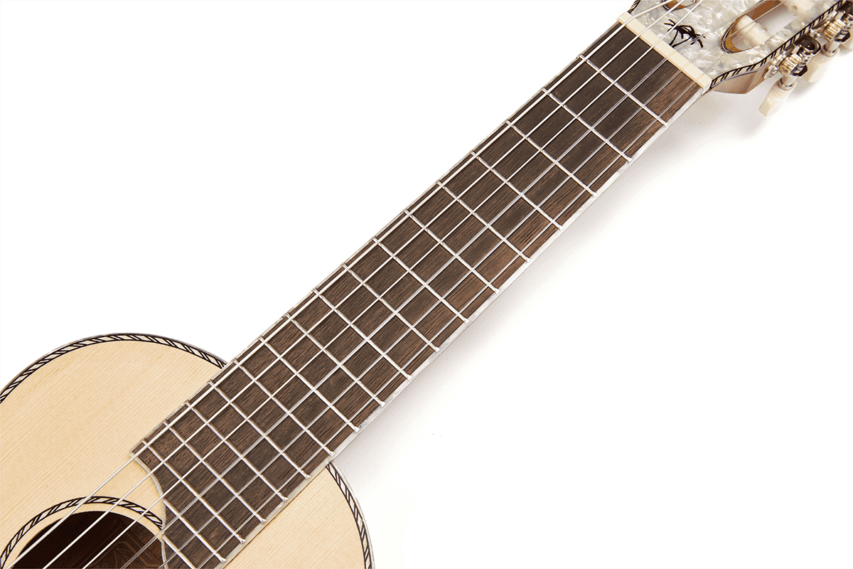 Guitalele Natural Pearl Head + Cover