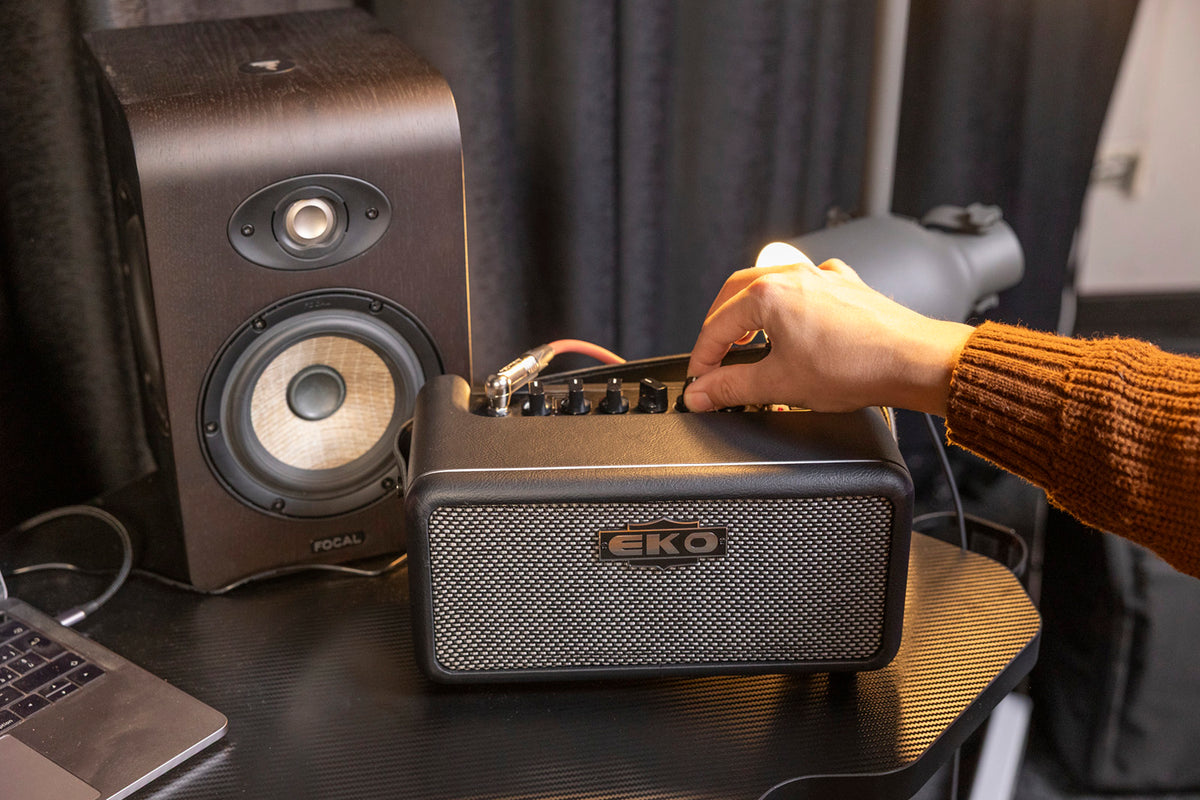 Modeling - speakers 2x3" - 15W - FX + Bluetooth
