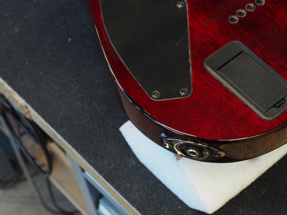 C-8 Hellraiser Black Cherry - BSTOCK