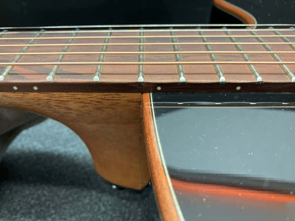 Lâg Tramontane 118 Auditorium Bevel CTW Black - B Stock