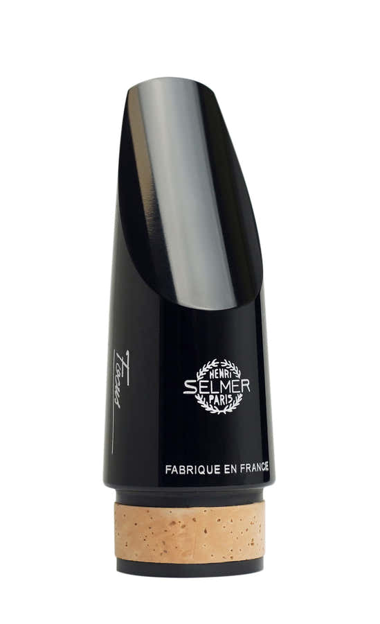 BASS CLARINET MOUTHPIECE FOCUS