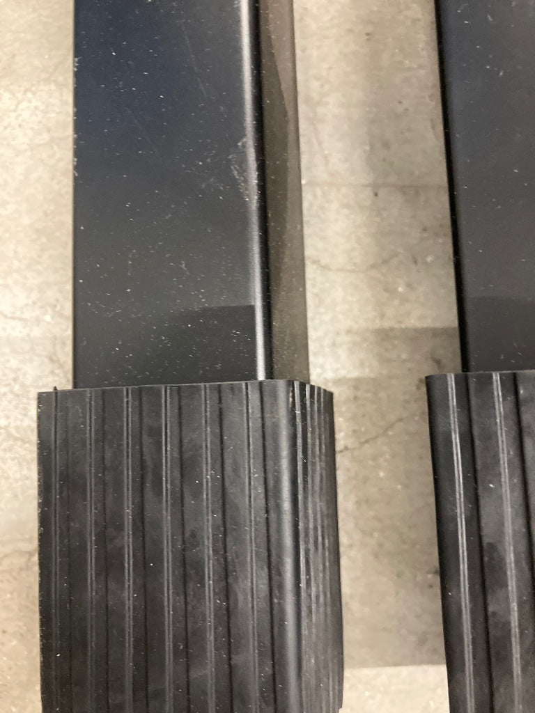 Guitar seat and stand - B stock