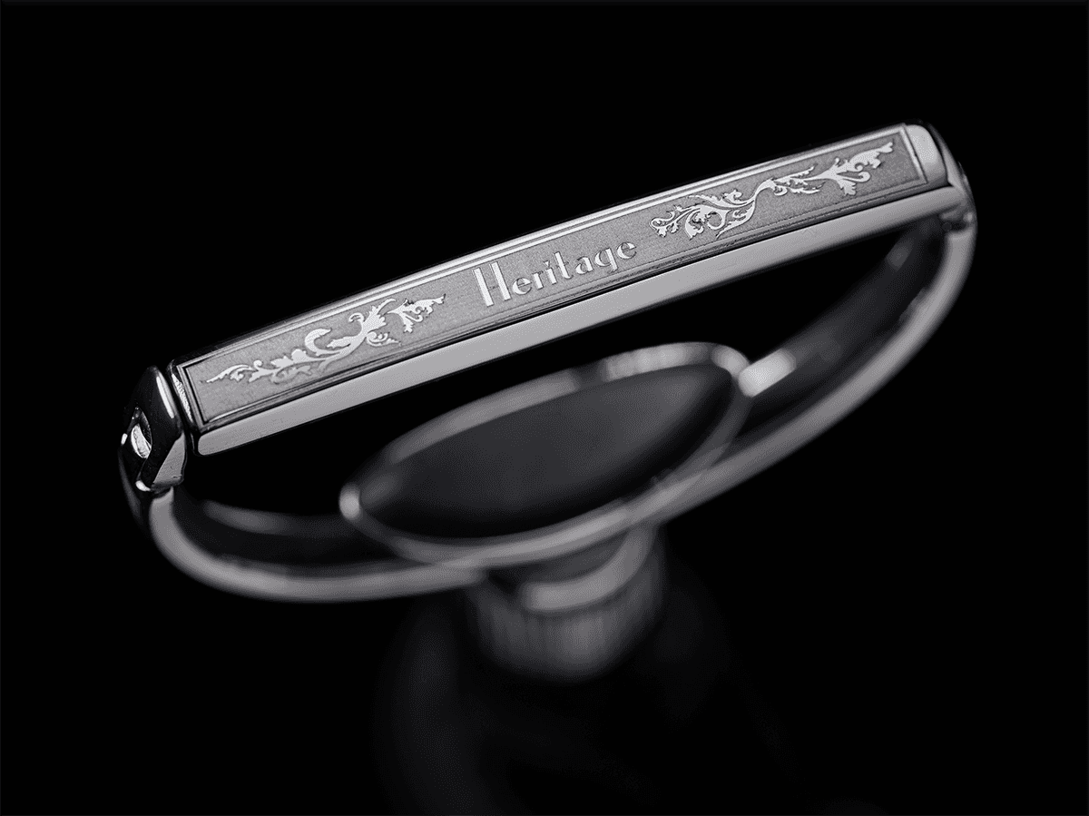 Heritage Guitar Style 3 Wide Silver