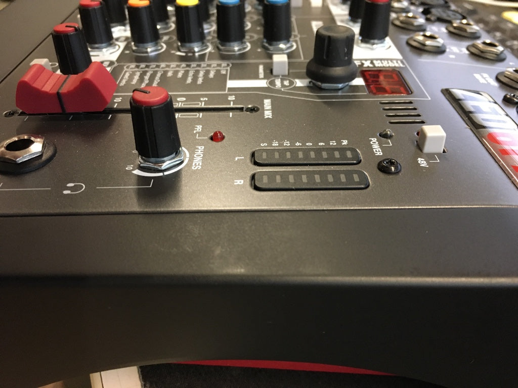 ZED-6FX - B Stock