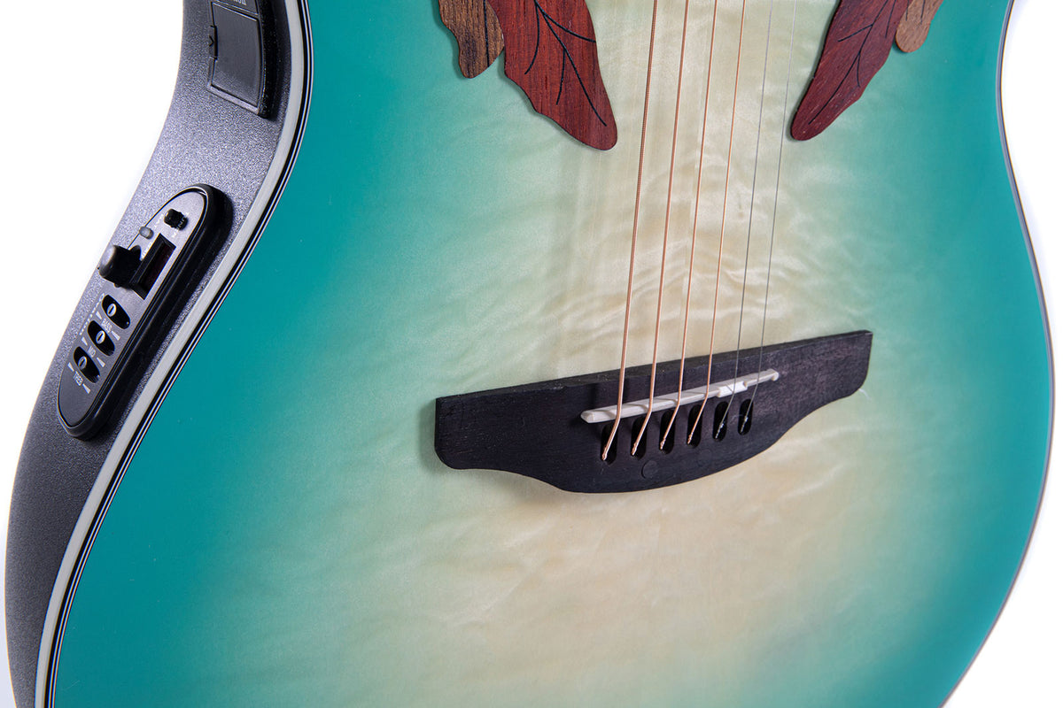 Celebrity Elite Plus Mid Cutaway Mintburst