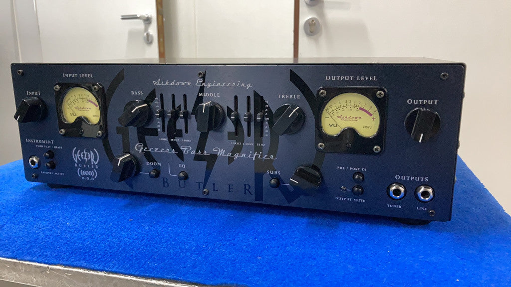 HEAD OF DOOM - GEEZER BUTLER 600W BASS HEAD - B Stock
