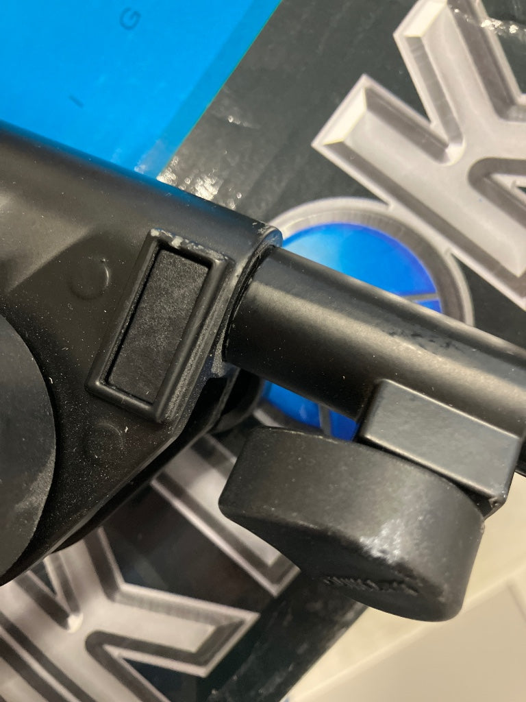 A514 Black Stand - B-Stock