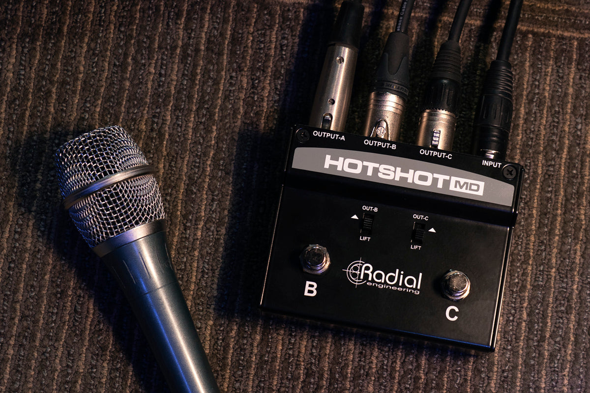 HOTSHOT-MD Microphone switcher with 3 outputs