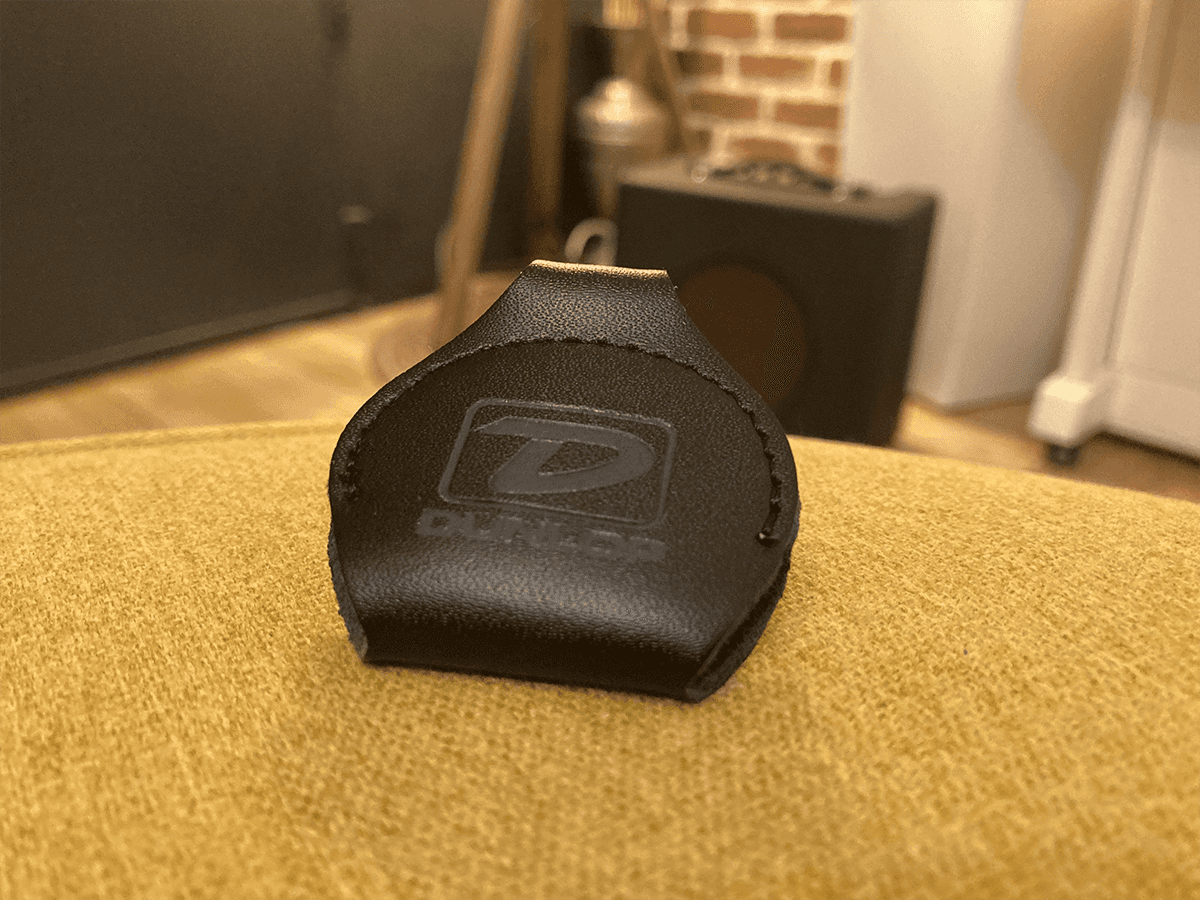 Keychain Pick Holder