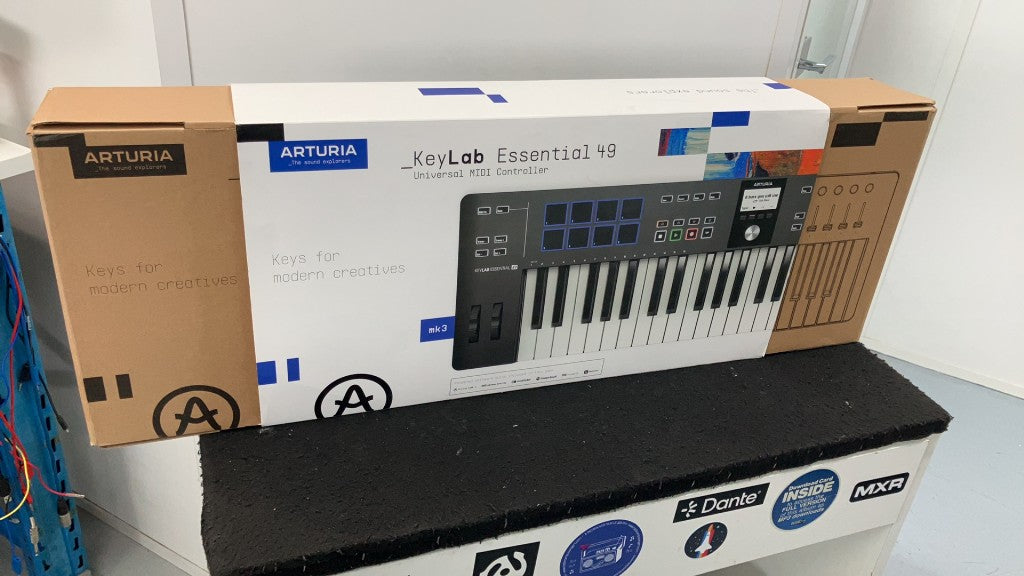 Keylab Essential 49 MK3 Black - B-stock