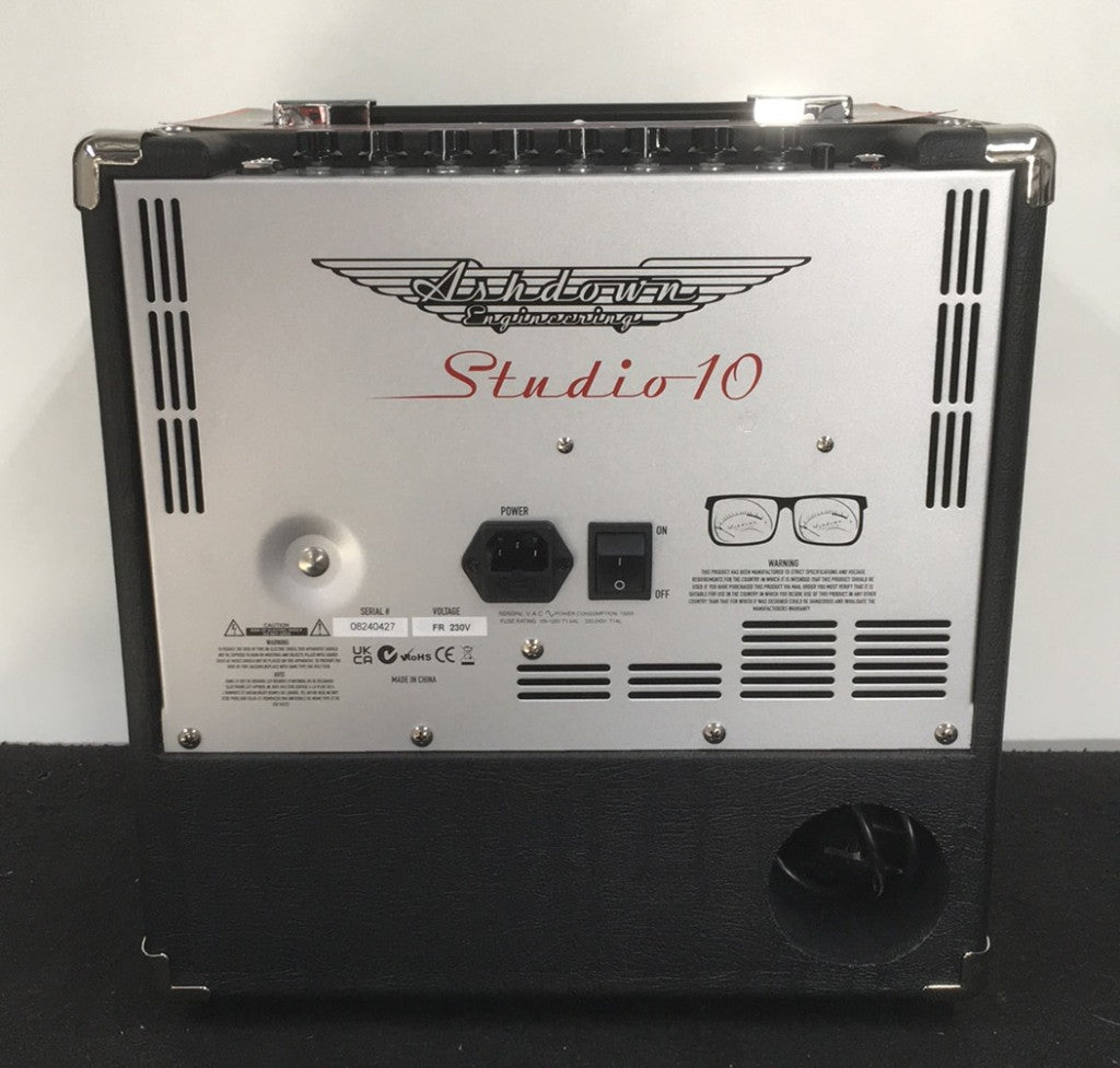 STUDIO-10 - B-Stock